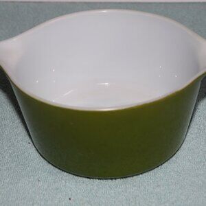 VTG PYREX 473, 1Qt, Casserole Dish, "Verde", "Avacado Green, Double Spout